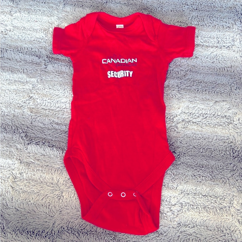 0-6M Cat & Jack Red OneSie